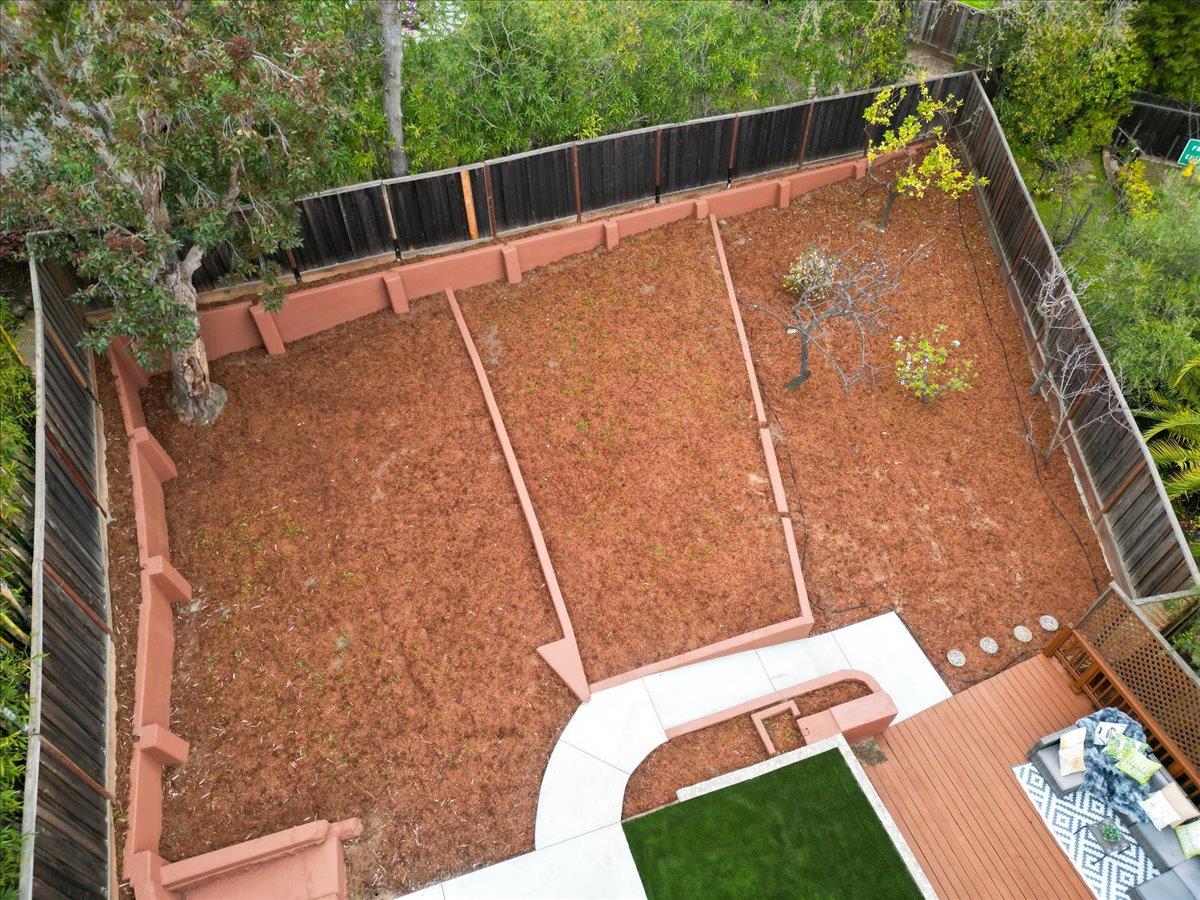 Detail Gallery Image 58 of 67 For 726 Hillcrest Dr, Redwood City,  CA 94062 - 4 Beds | 2/1 Baths