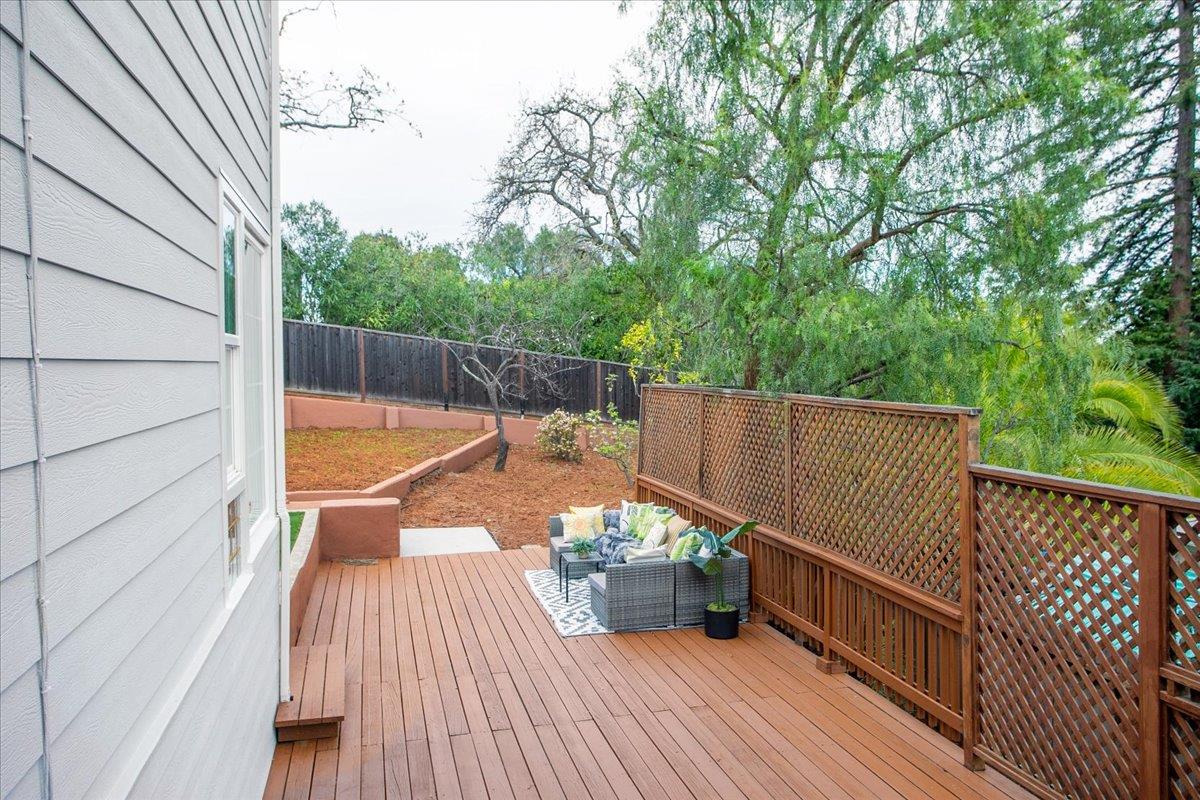 Detail Gallery Image 59 of 67 For 726 Hillcrest Dr, Redwood City,  CA 94062 - 4 Beds | 2/1 Baths