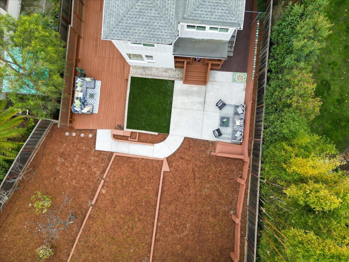 Detail Gallery Image 60 of 67 For 726 Hillcrest Dr, Redwood City,  CA 94062 - 4 Beds | 2/1 Baths