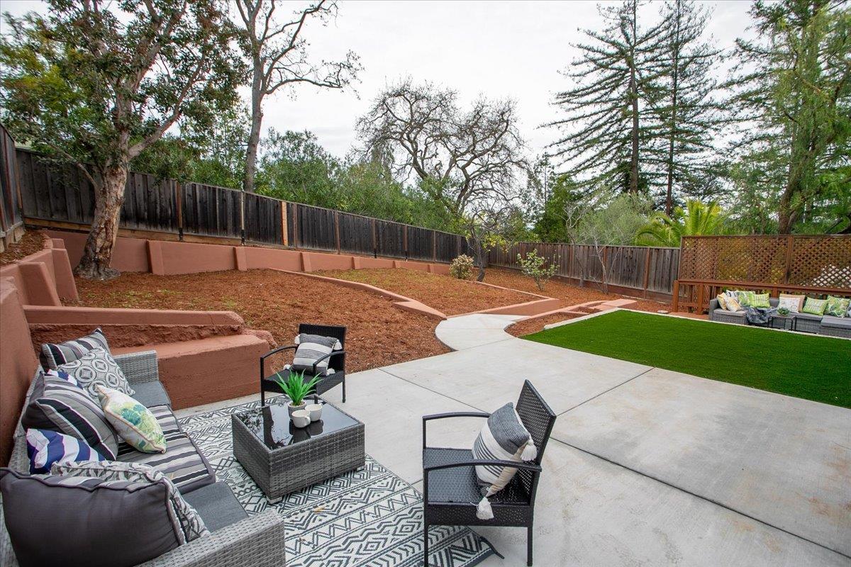 Detail Gallery Image 62 of 67 For 726 Hillcrest Dr, Redwood City,  CA 94062 - 4 Beds | 2/1 Baths