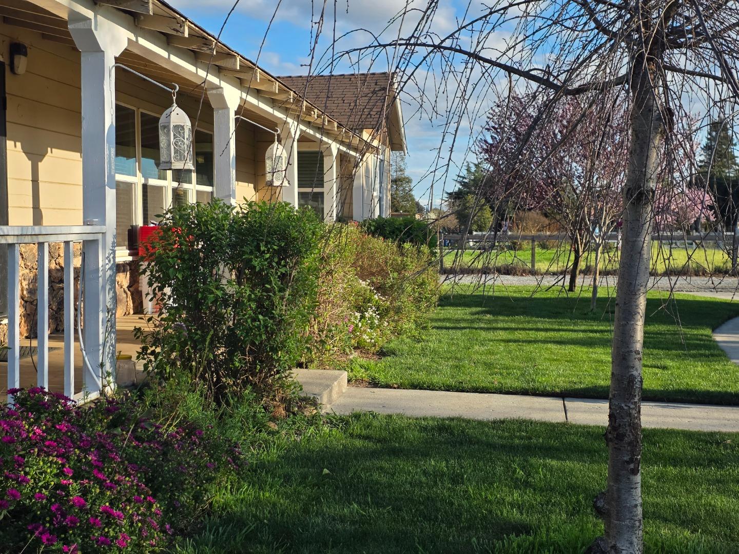 Detail Gallery Image 14 of 52 For 14200 Sycamore Ave, San Martin,  CA 95046 - 2 Beds | 1/1 Baths