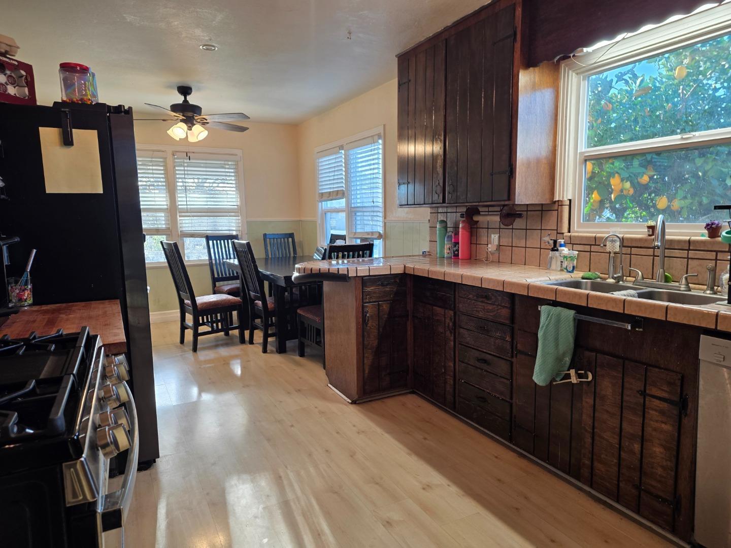 Detail Gallery Image 9 of 52 For 14200 Sycamore Ave, San Martin,  CA 95046 - 2 Beds | 1/1 Baths