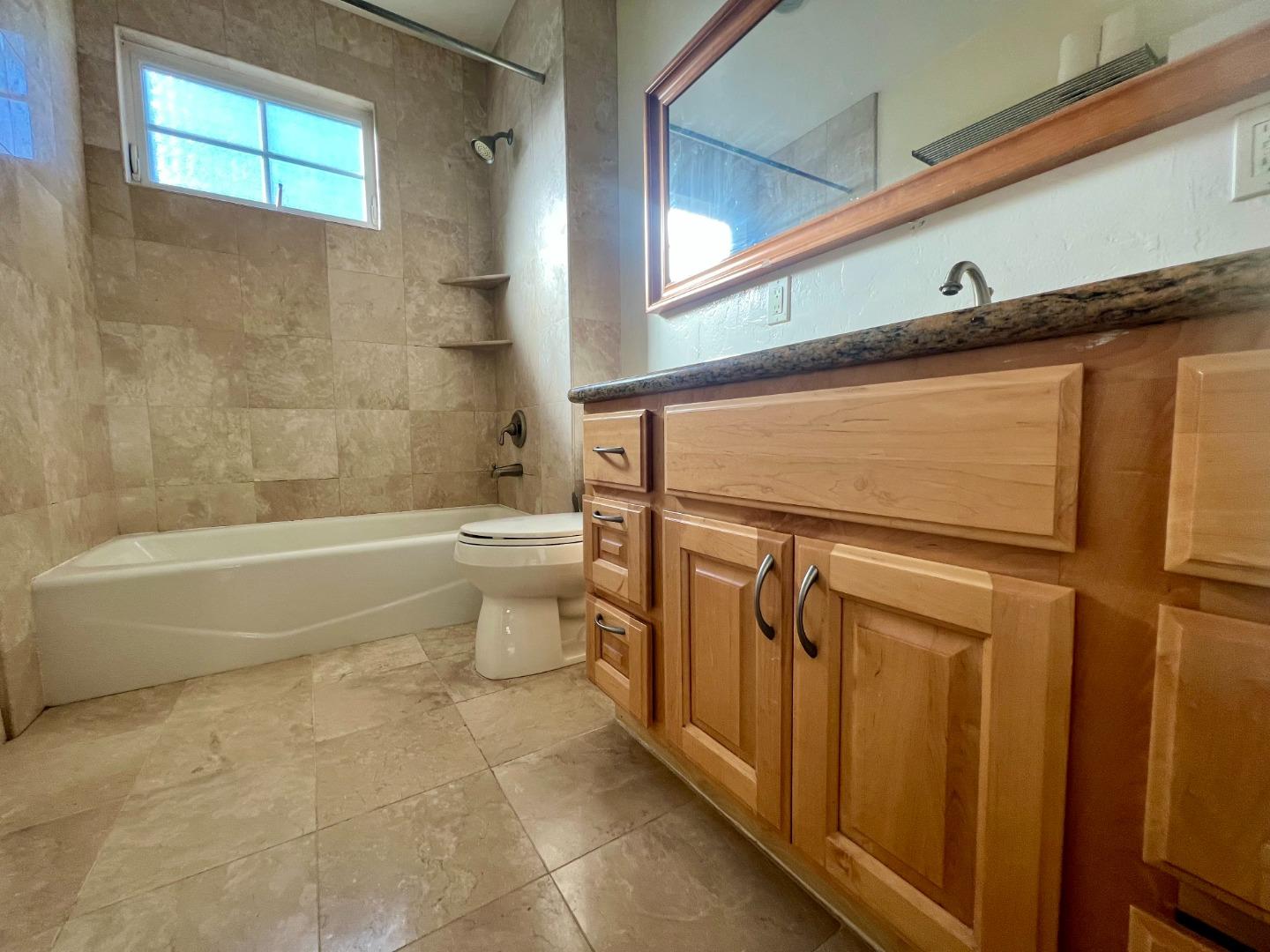 Detail Gallery Image 21 of 44 For 127 22nd Ave, San Mateo,  CA 94403 - 2 Beds | 1 Baths