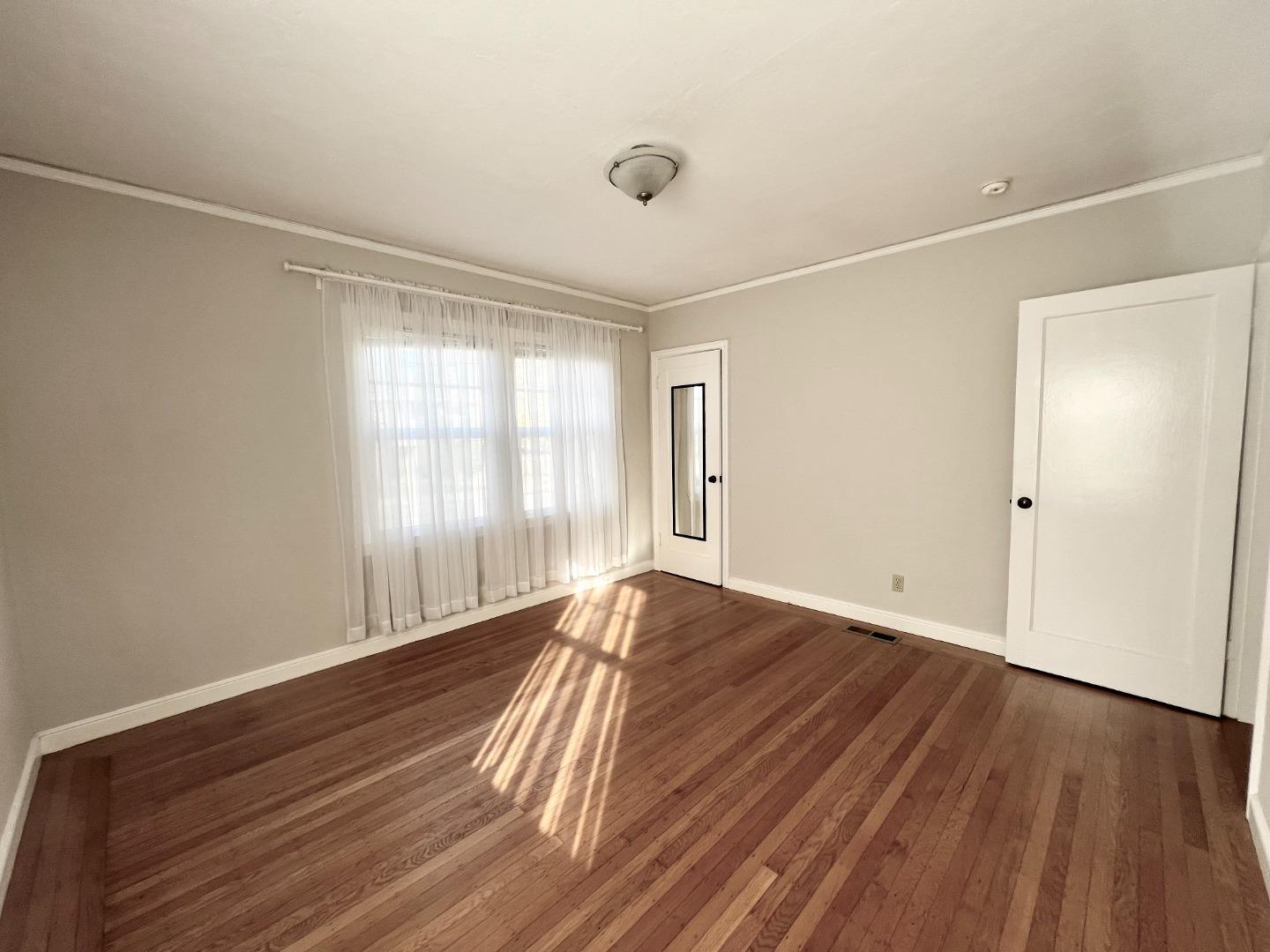 Detail Gallery Image 23 of 44 For 127 22nd Ave, San Mateo,  CA 94403 - 2 Beds | 1 Baths