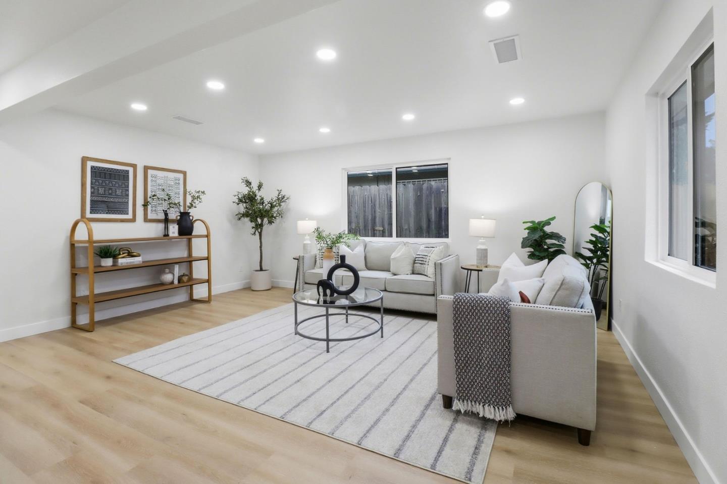 Detail Gallery Image 5 of 34 For 2676 Ophelia Ave, San Jose,  CA 95122 - 3 Beds | 2 Baths