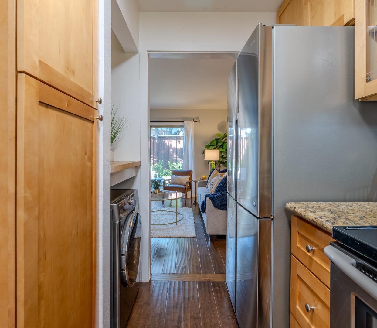 Detail Gallery Image 11 of 35 For 1039 Oddstad Blvd, Pacifica,  CA 94044 - 2 Beds | 1/1 Baths