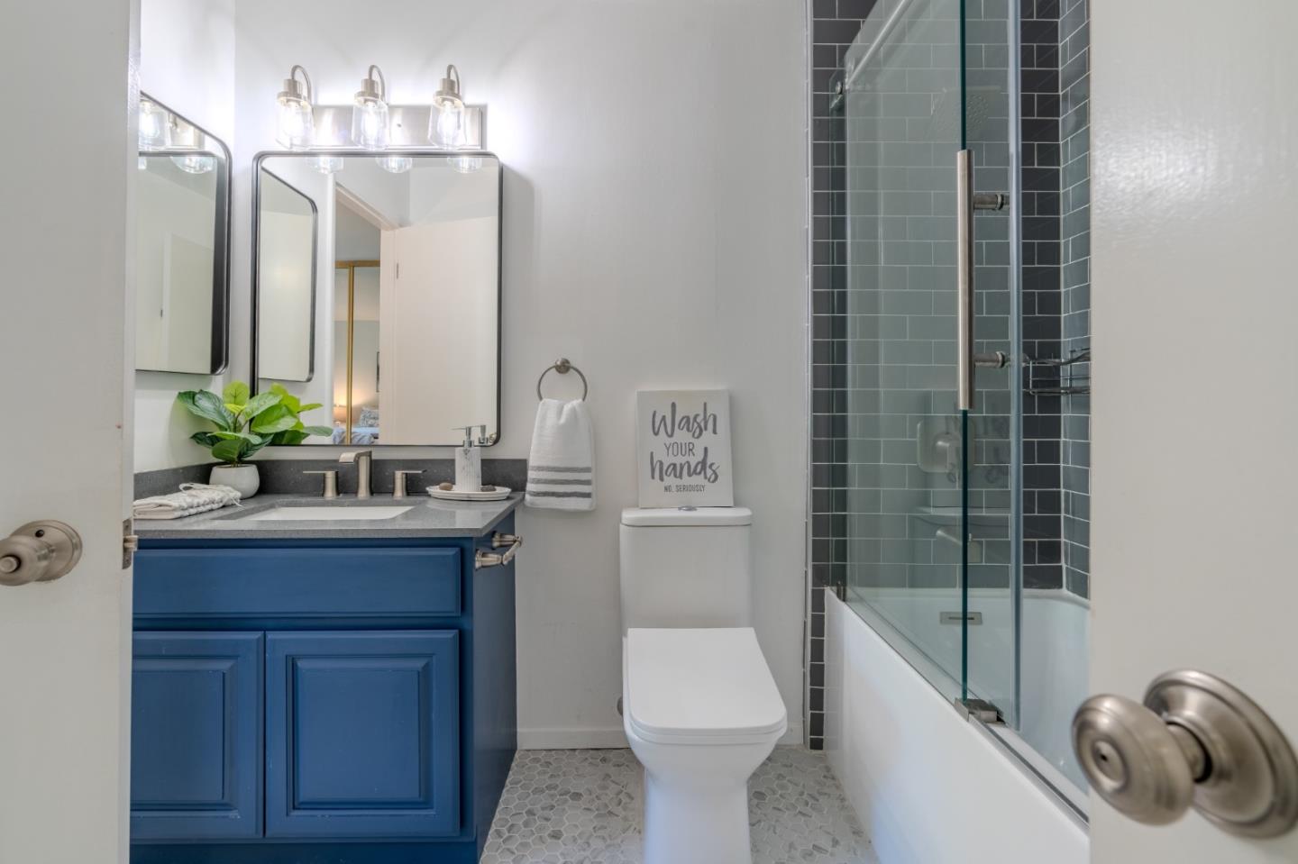 Detail Gallery Image 28 of 35 For 1039 Oddstad Blvd, Pacifica,  CA 94044 - 2 Beds | 1/1 Baths