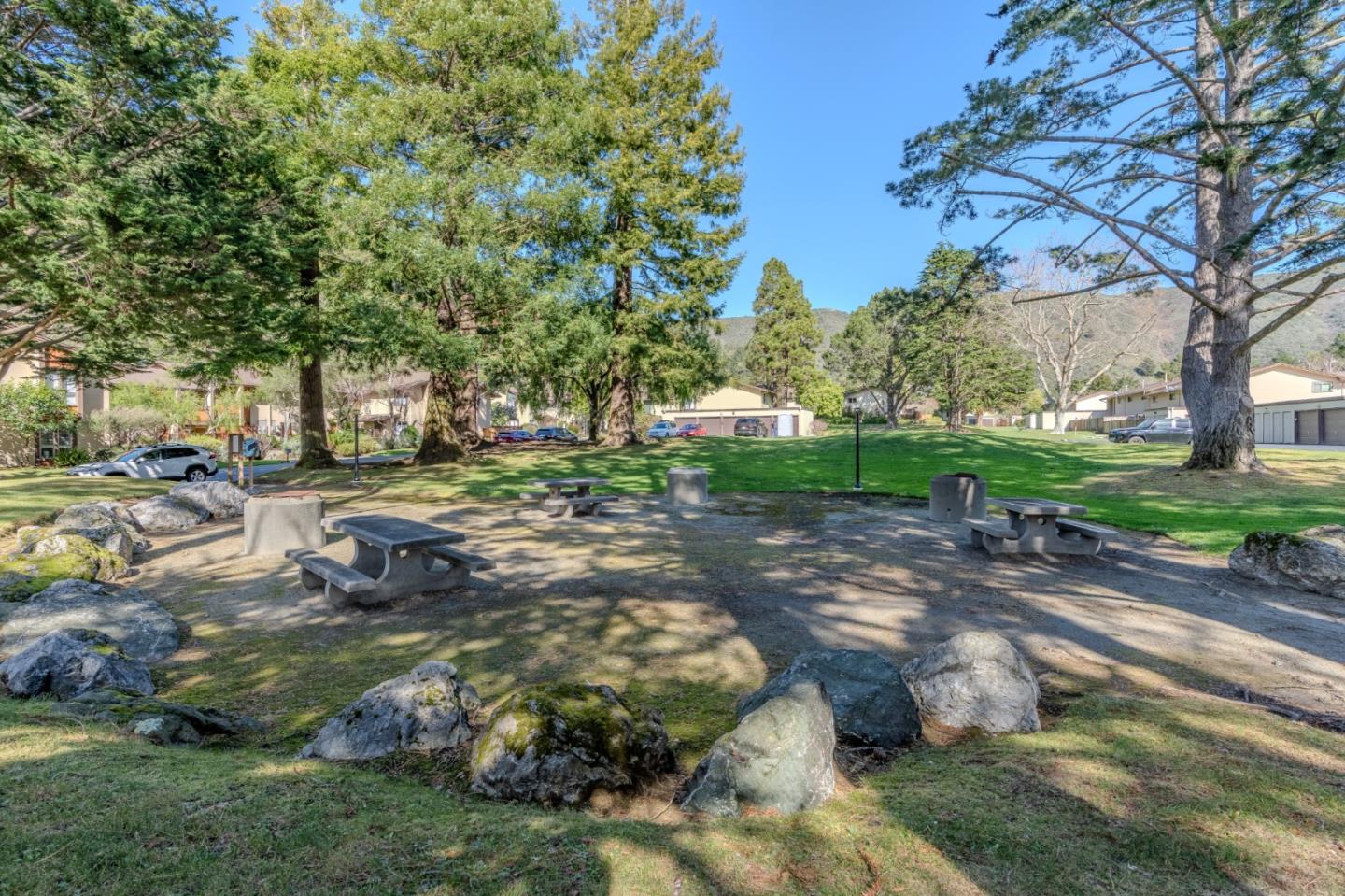 Detail Gallery Image 33 of 35 For 1039 Oddstad Blvd, Pacifica,  CA 94044 - 2 Beds | 1/1 Baths