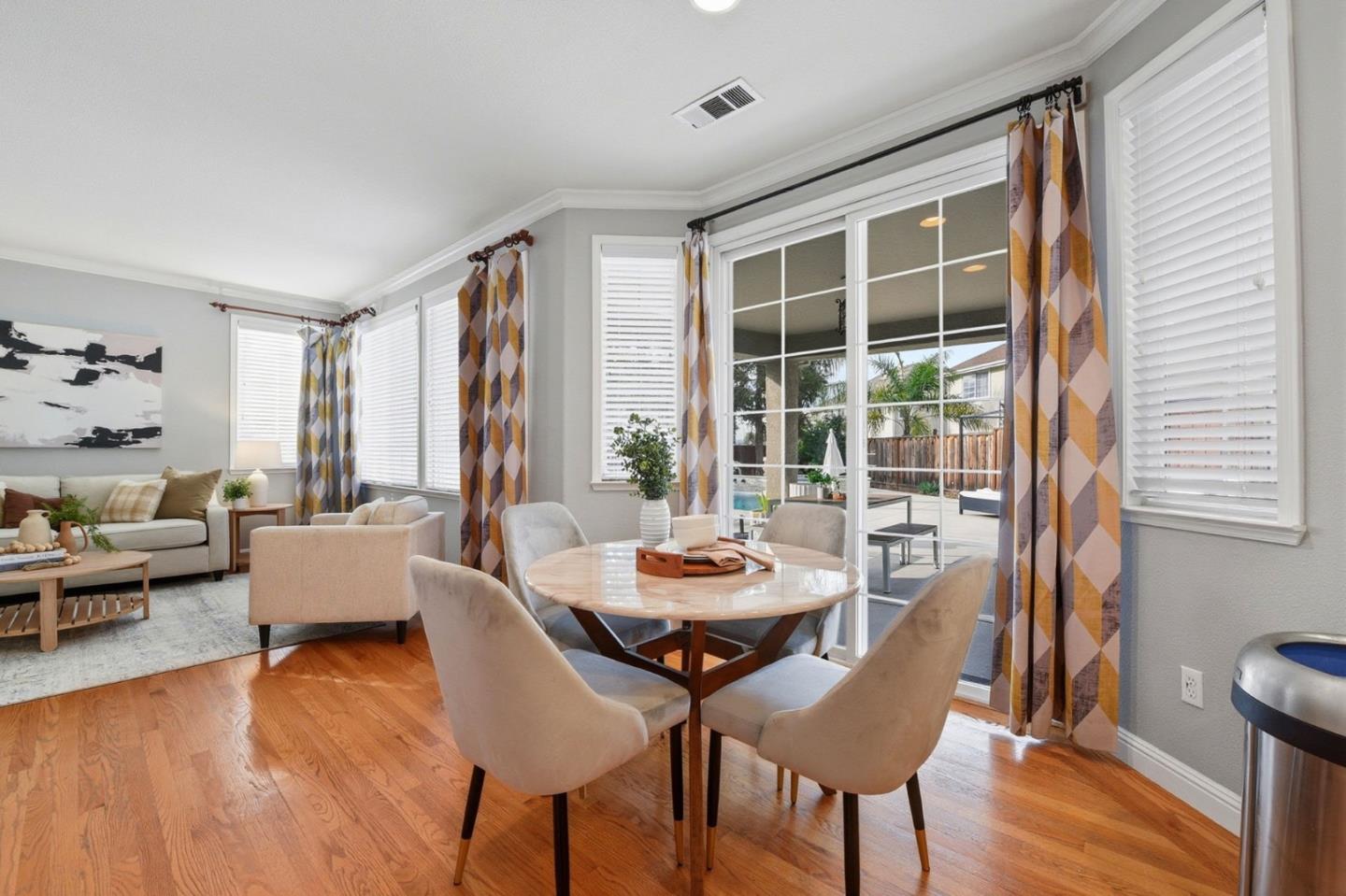 Detail Gallery Image 16 of 50 For 88 Donna Adelle Ct, San Jose,  CA 95127 - 4 Beds | 2/1 Baths