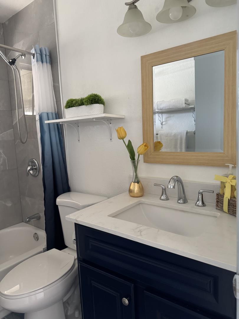 Detail Gallery Image 6 of 12 For 39078 Guardino Dr #107,  Fremont,  CA 94538 - 2 Beds | 1 Baths