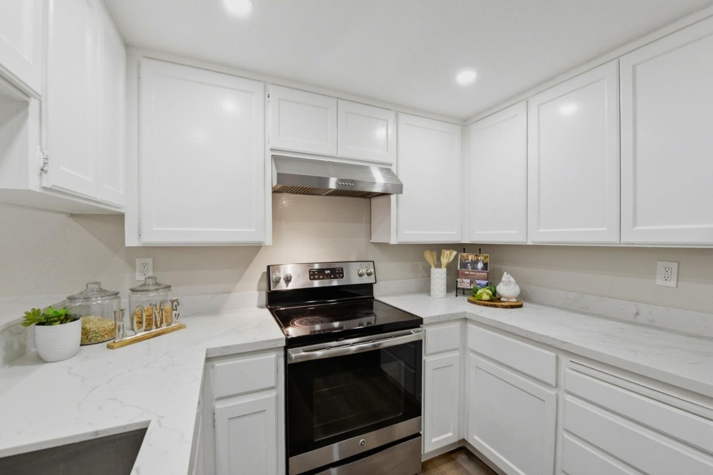 Detail Gallery Image 11 of 100 For 6281 Kelez Ct, San Jose,  CA 95120 - – Beds | – Baths