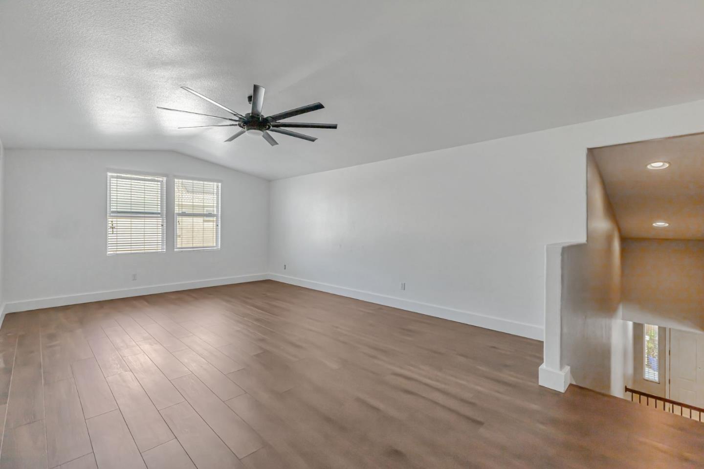 Detail Gallery Image 12 of 26 For 3760 Mirtoon Sea Ave, Sacramento,  CA 95834 - 4 Beds | 3 Baths