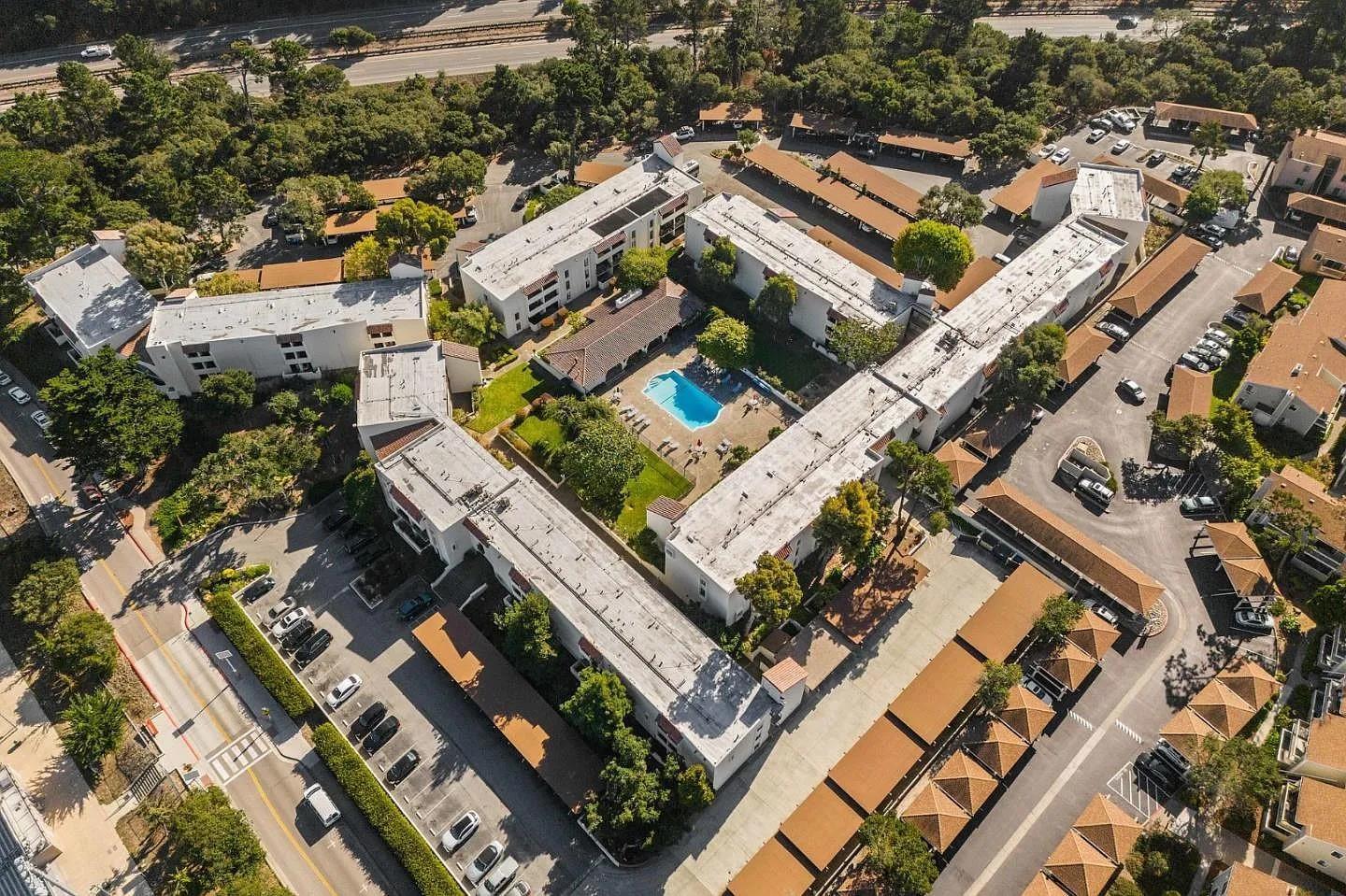 Detail Gallery Image 22 of 25 For 500 Glenwood #113,  Monterey,  CA 93940 - 1 Beds | 1 Baths