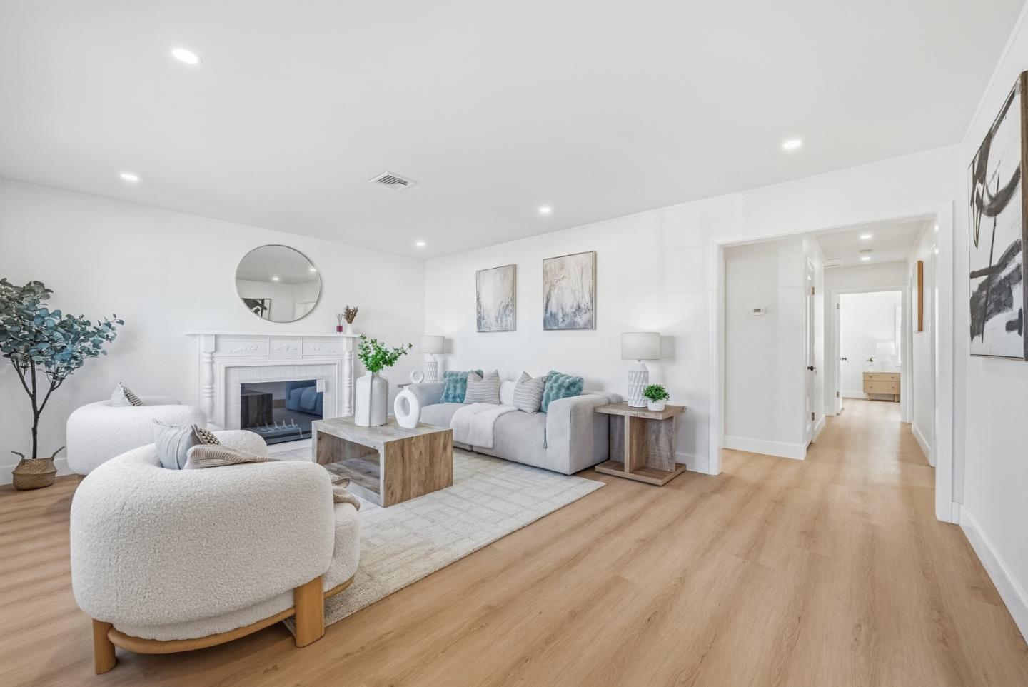 Detail Gallery Image 4 of 40 For 1220 Irwin St, Belmont,  CA 94002 - 3 Beds | 1/1 Baths