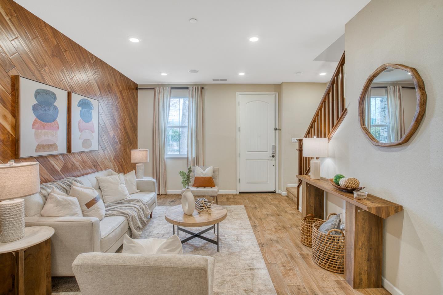 Detail Gallery Image 15 of 47 For 1365 Merry Loop, Milpitas,  CA 95035 - 3 Beds | 3/1 Baths