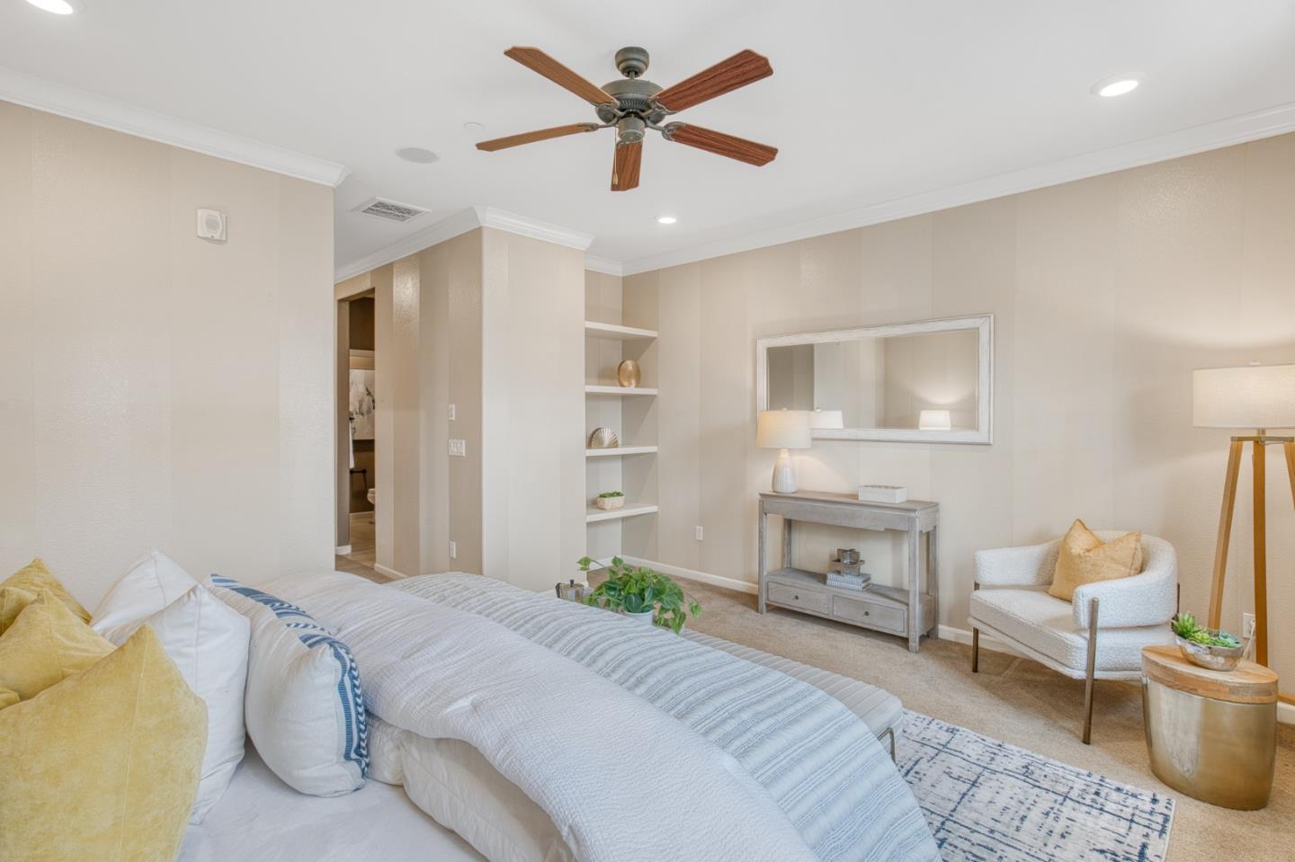 Detail Gallery Image 18 of 47 For 1365 Merry Loop, Milpitas,  CA 95035 - 3 Beds | 3/1 Baths