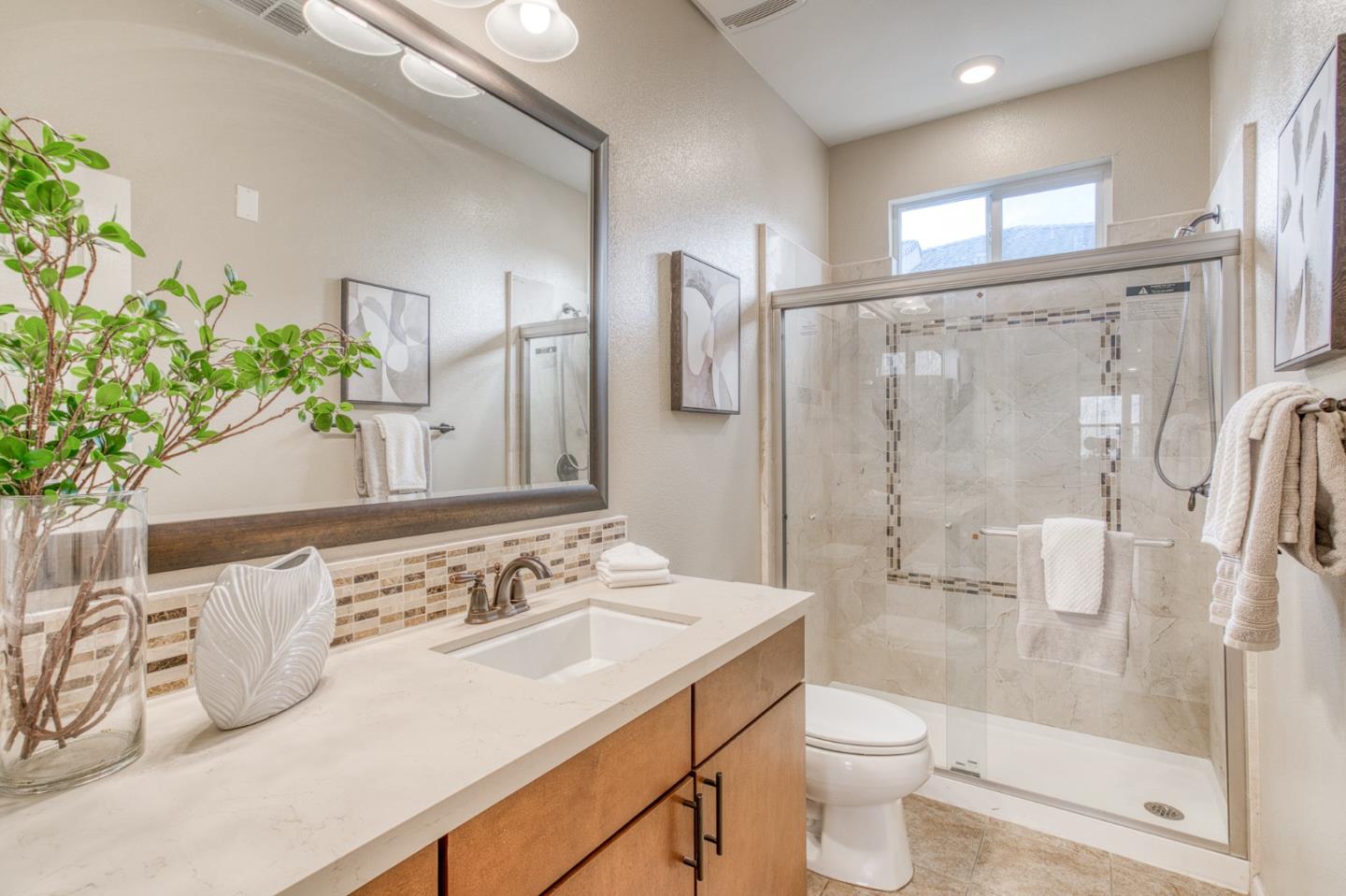 Detail Gallery Image 27 of 47 For 1365 Merry Loop, Milpitas,  CA 95035 - 3 Beds | 3/1 Baths