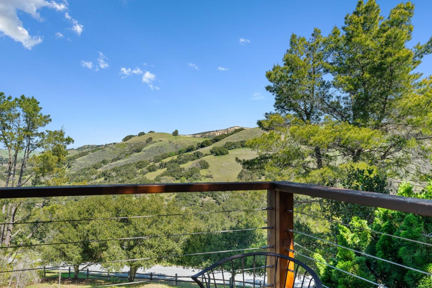 Detail Gallery Image 12 of 50 For 17 Calera Canyon Rd, Corral De Tierra,  CA 93908 - 5 Beds | 2/1 Baths