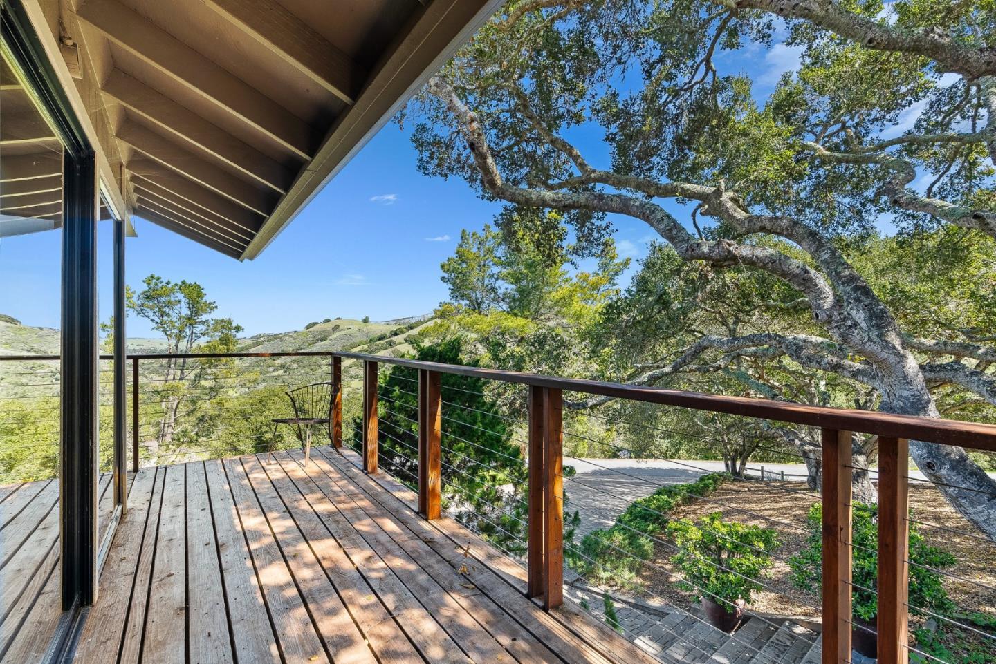 Detail Gallery Image 13 of 50 For 17 Calera Canyon Rd, Corral De Tierra,  CA 93908 - 5 Beds | 2/1 Baths