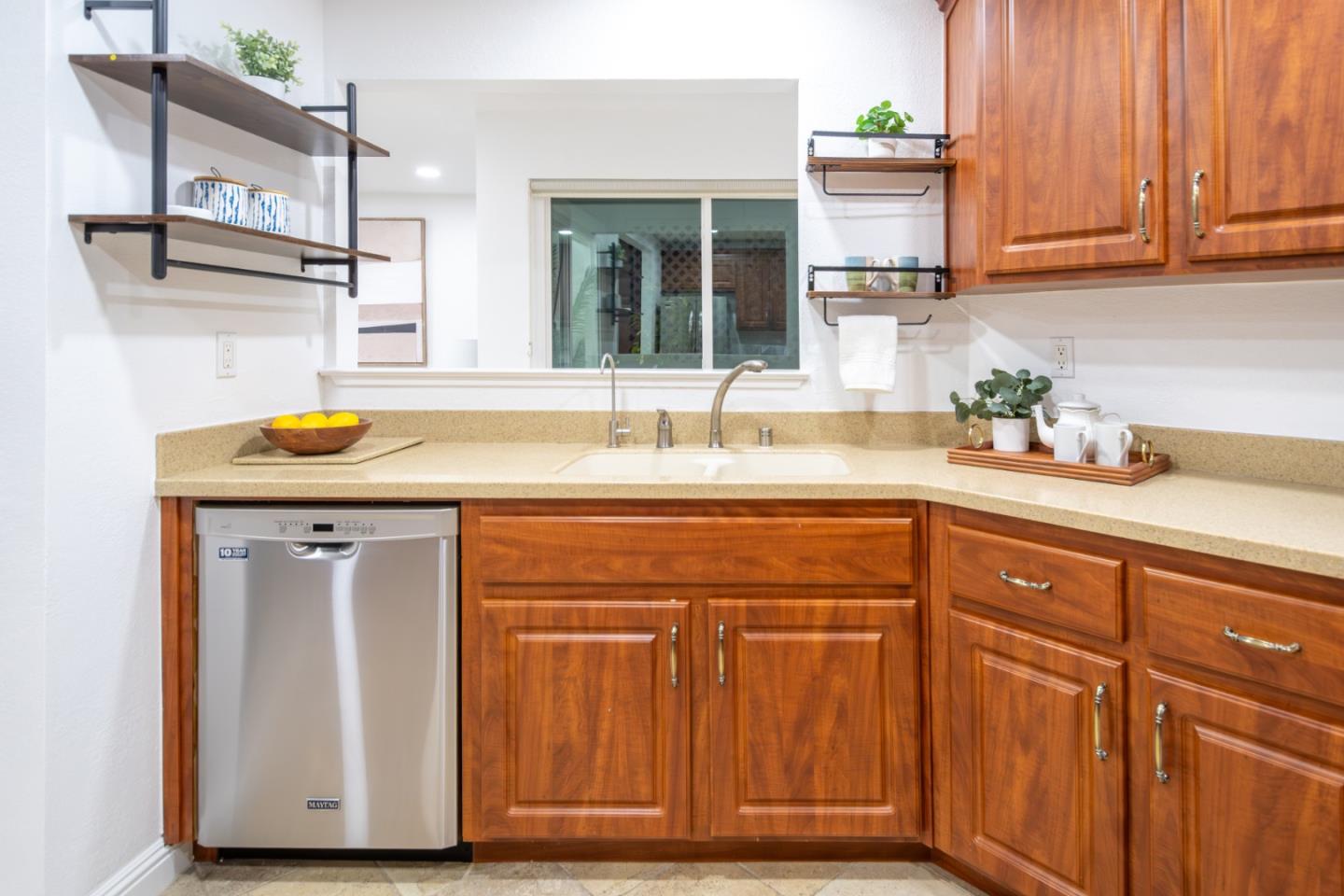 Detail Gallery Image 15 of 53 For 4844 Lakebird Pl, San Jose,  CA 95124 - 2 Beds | 2 Baths