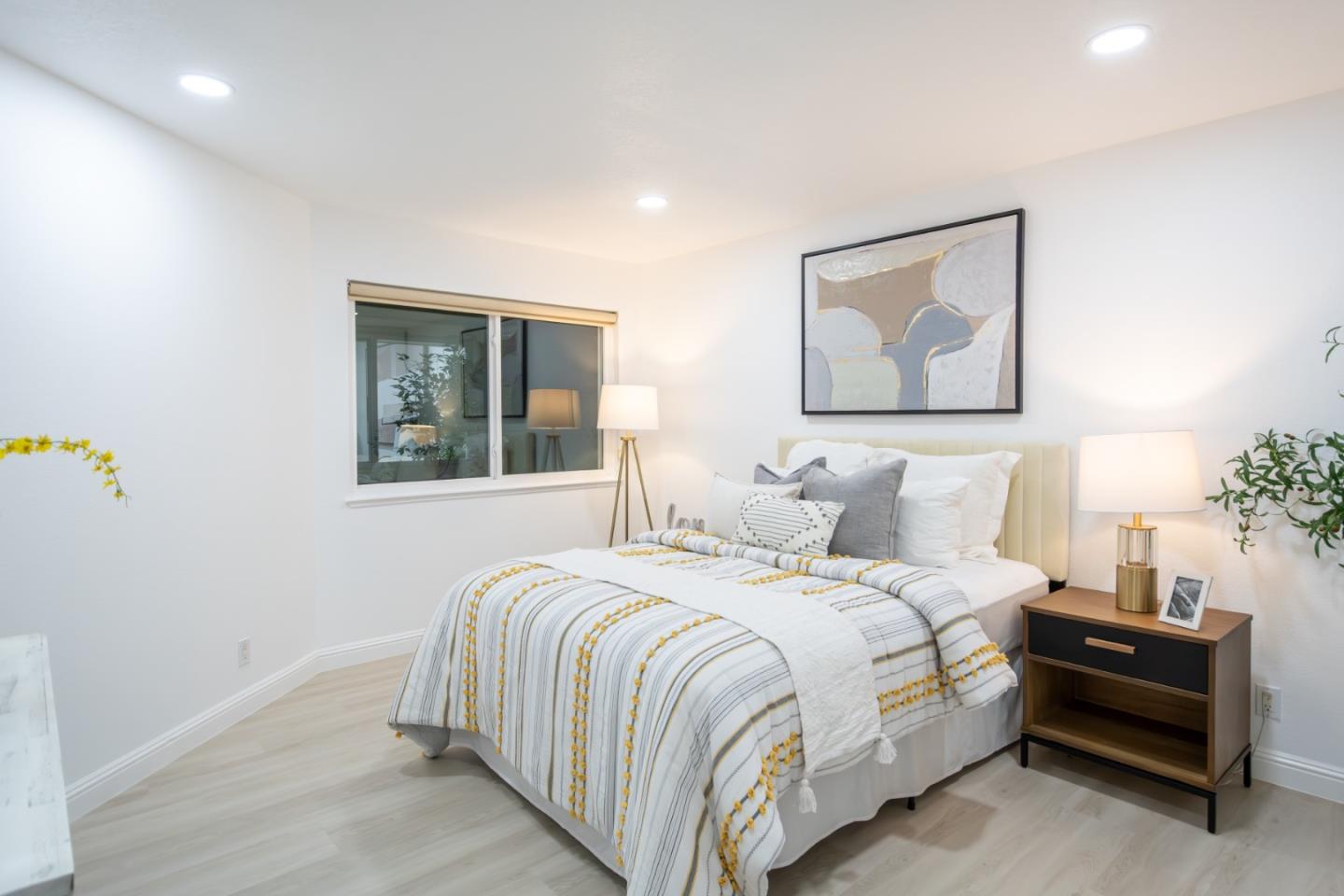 Detail Gallery Image 22 of 53 For 4844 Lakebird Pl, San Jose,  CA 95124 - 2 Beds | 2 Baths