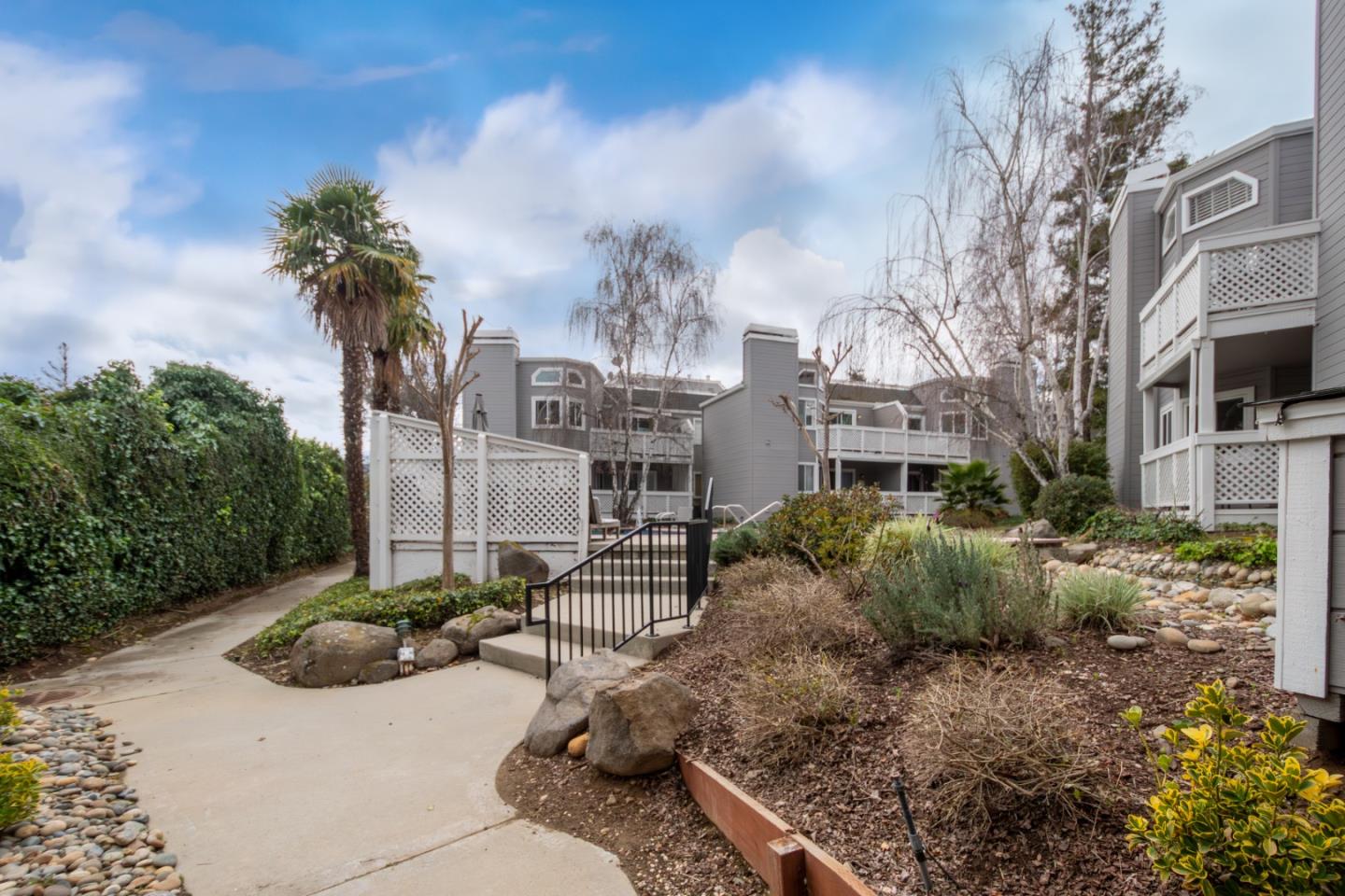 Detail Gallery Image 45 of 53 For 4844 Lakebird Pl, San Jose,  CA 95124 - 2 Beds | 2 Baths