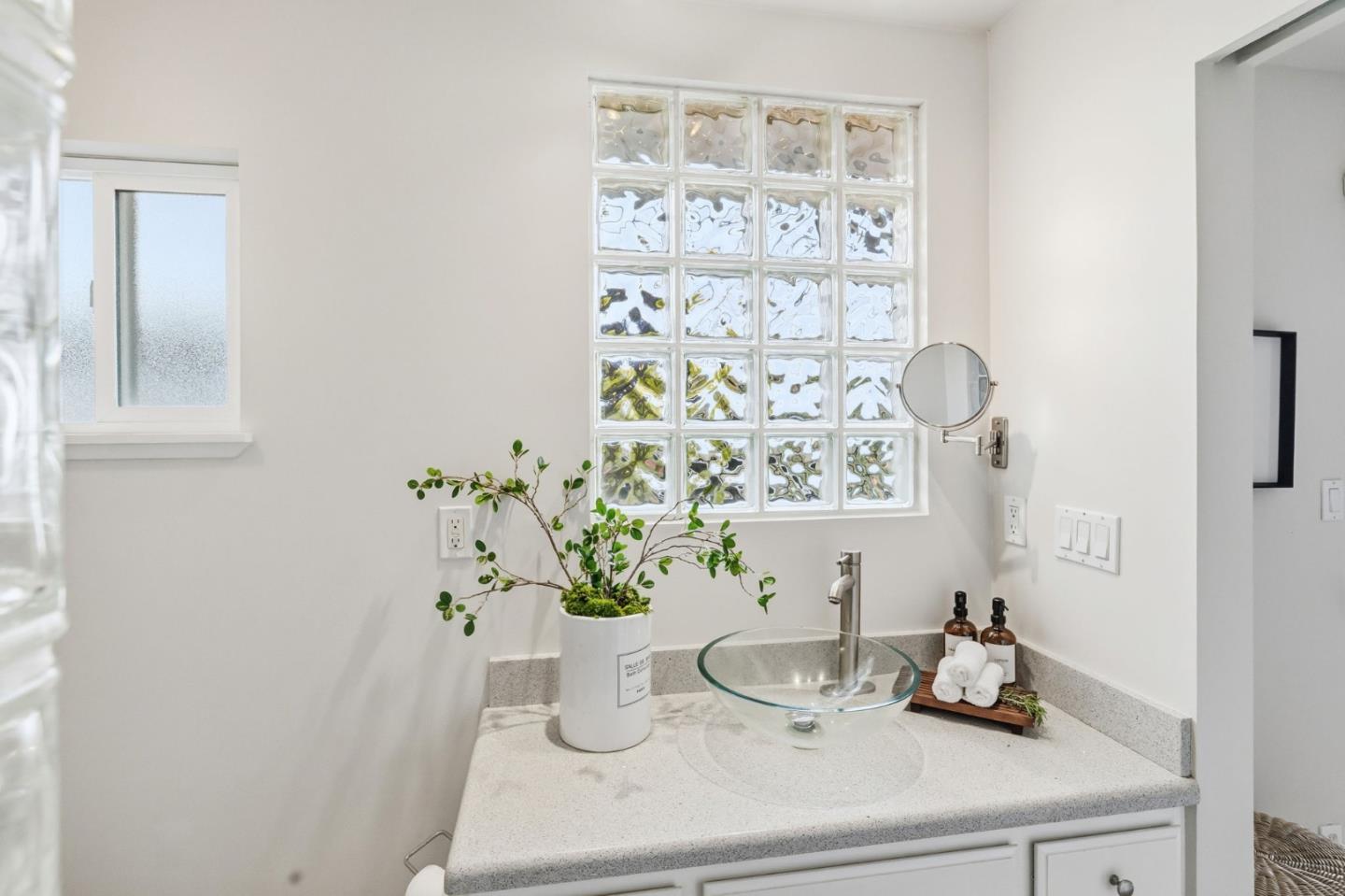 Detail Gallery Image 22 of 50 For 2780 Bromley Dr, San Carlos,  CA 94070 - 5 Beds | 3 Baths