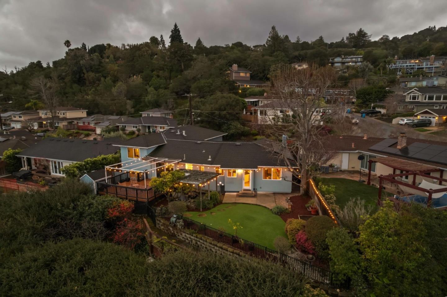 Detail Gallery Image 45 of 50 For 2780 Bromley Dr, San Carlos,  CA 94070 - 5 Beds | 3 Baths