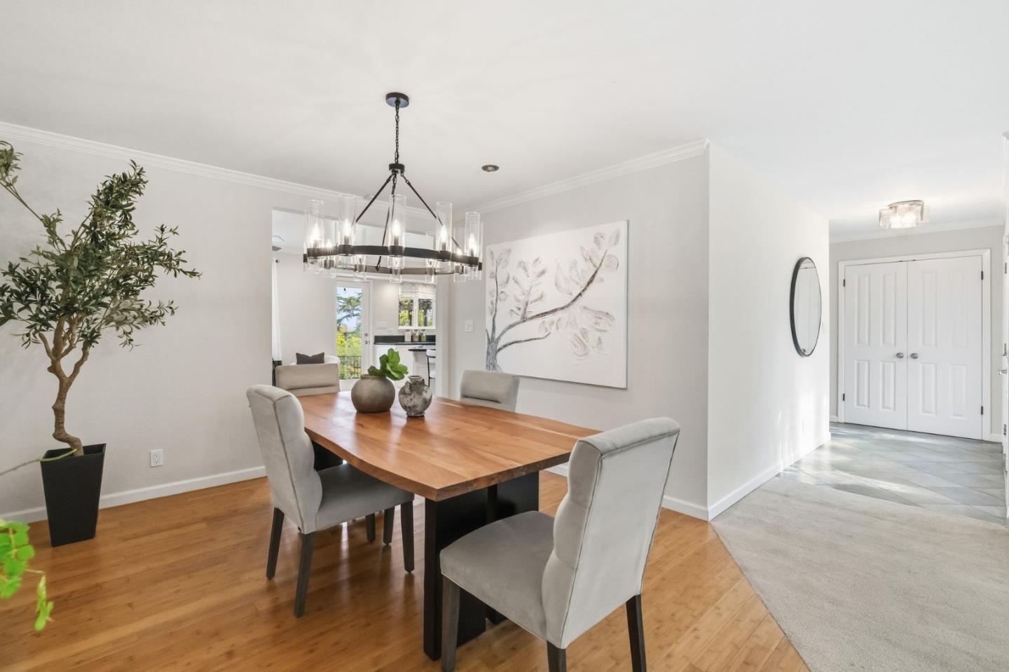 Detail Gallery Image 7 of 50 For 2780 Bromley Dr, San Carlos,  CA 94070 - 5 Beds | 3 Baths