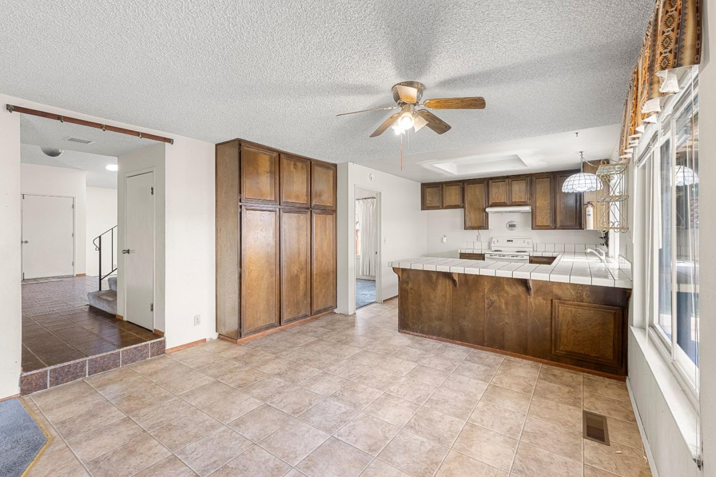 Detail Gallery Image 26 of 65 For 281 Keeler Ct, San Jose,  CA 95139 - 5 Beds | 3 Baths