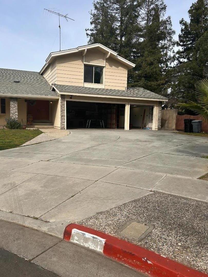 Detail Gallery Image 4 of 65 For 281 Keeler Ct, San Jose,  CA 95139 - 5 Beds | 3 Baths