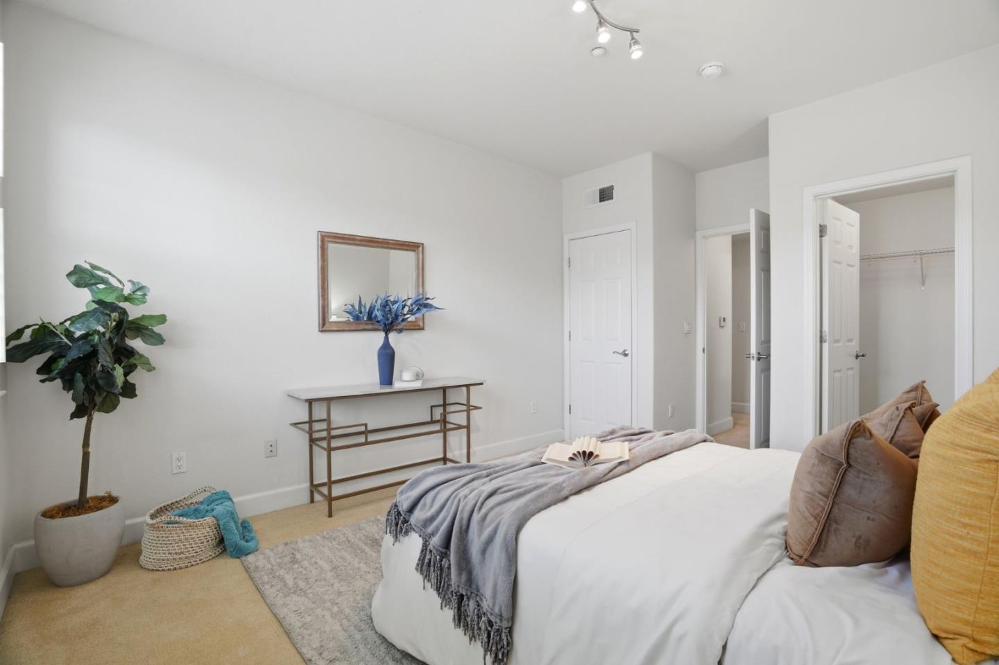 Photo #17: ML82034907 Listing: Photo #17