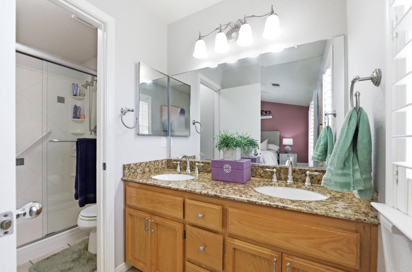 Detail Gallery Image 14 of 31 For 1270 Alder St, Hollister,  CA 95023 - 3 Beds | 2 Baths