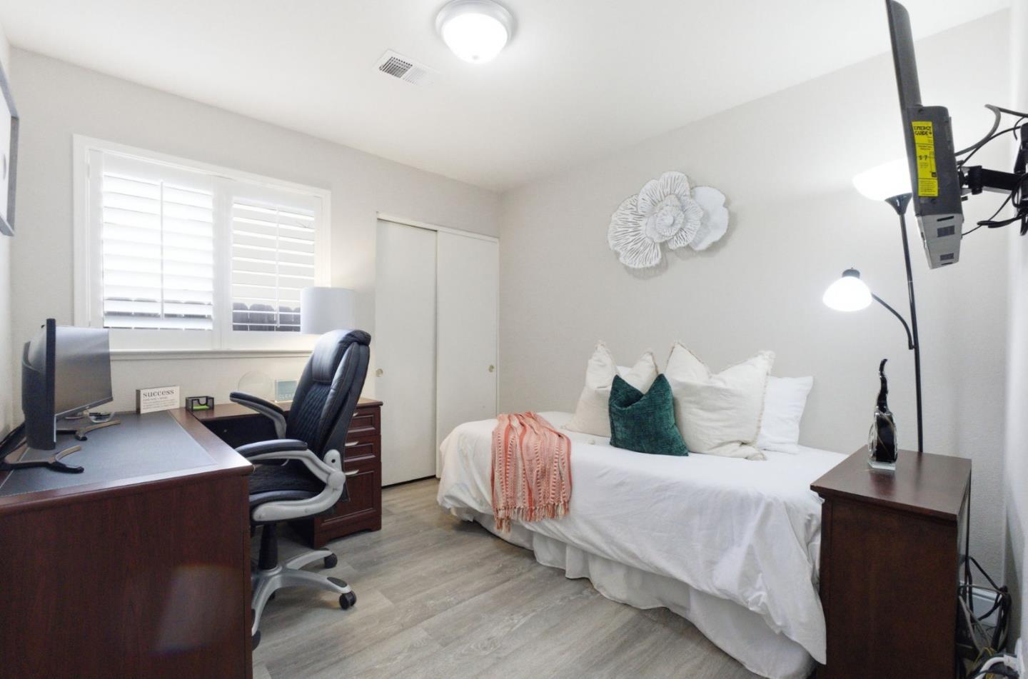 Detail Gallery Image 25 of 31 For 1270 Alder St, Hollister,  CA 95023 - 3 Beds | 2 Baths