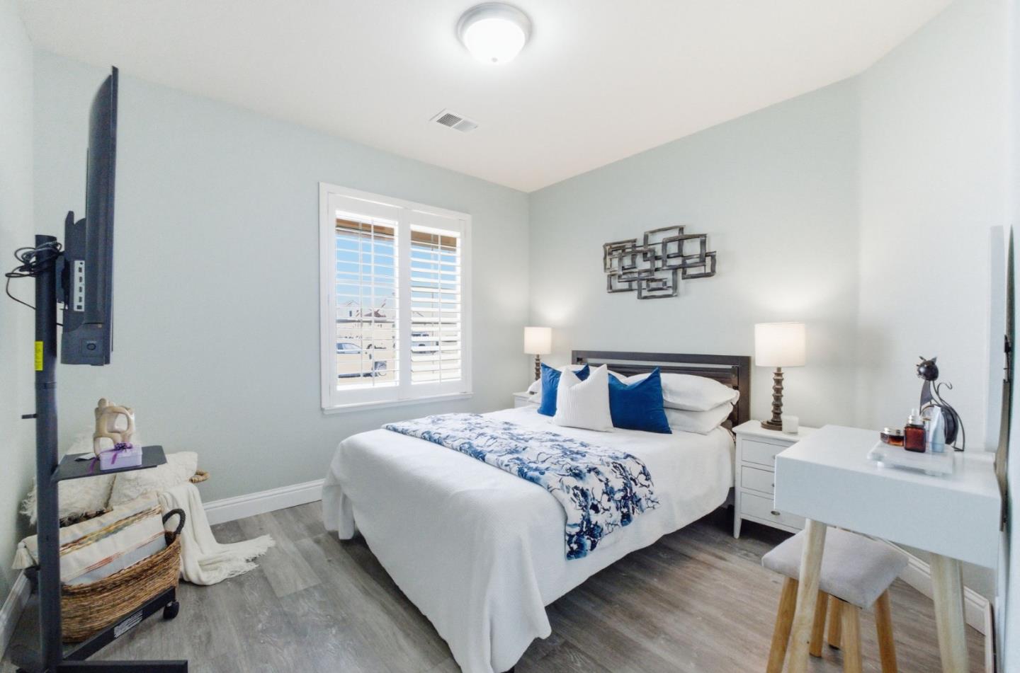 Detail Gallery Image 7 of 31 For 1270 Alder St, Hollister,  CA 95023 - 3 Beds | 2 Baths