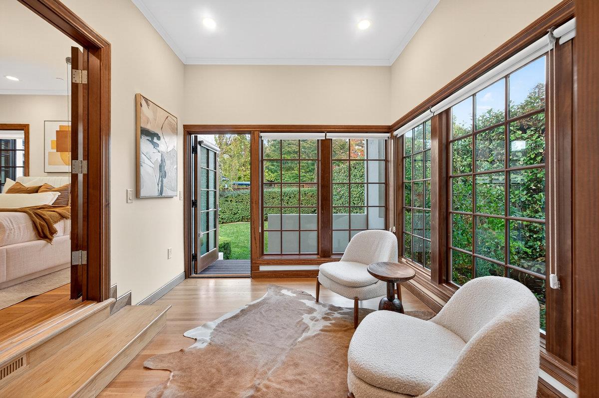 Detail Gallery Image 12 of 65 For 195 Warren Rd, San Mateo,  CA 94401 - 3 Beds | 2/1 Baths