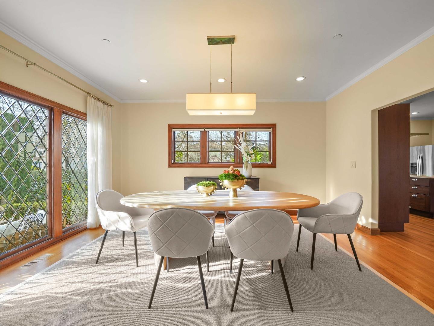 Detail Gallery Image 15 of 65 For 195 Warren Rd, San Mateo,  CA 94401 - 3 Beds | 2/1 Baths