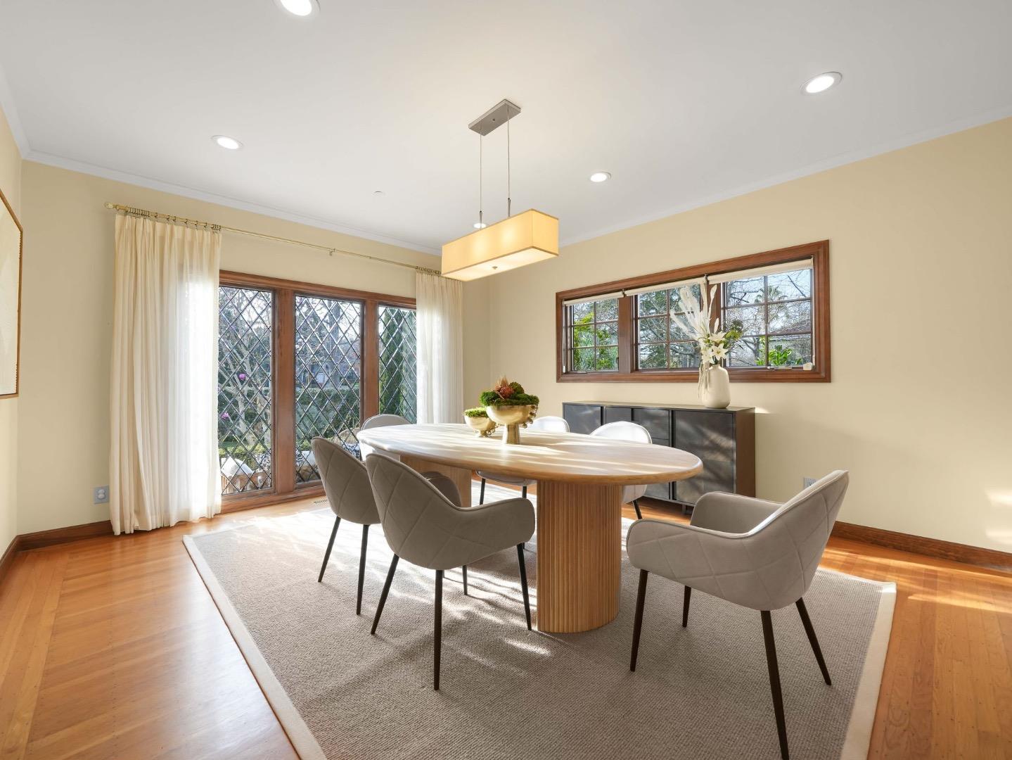 Detail Gallery Image 16 of 65 For 195 Warren Rd, San Mateo,  CA 94401 - 3 Beds | 2/1 Baths