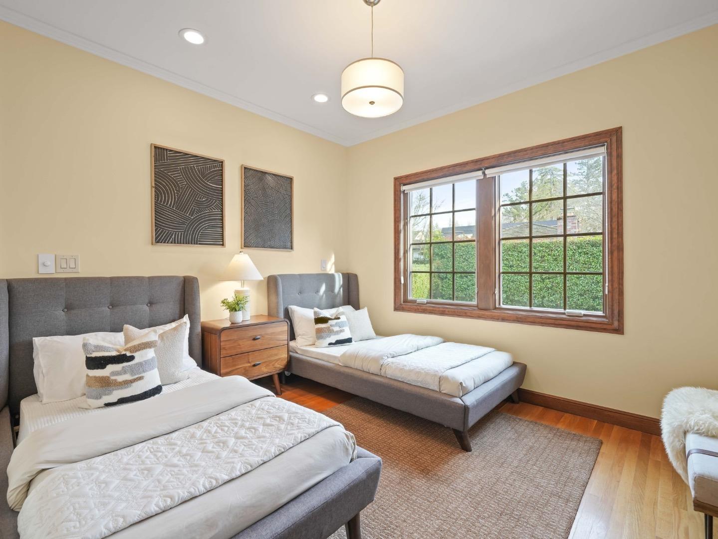 Detail Gallery Image 35 of 65 For 195 Warren Rd, San Mateo,  CA 94401 - 3 Beds | 2/1 Baths