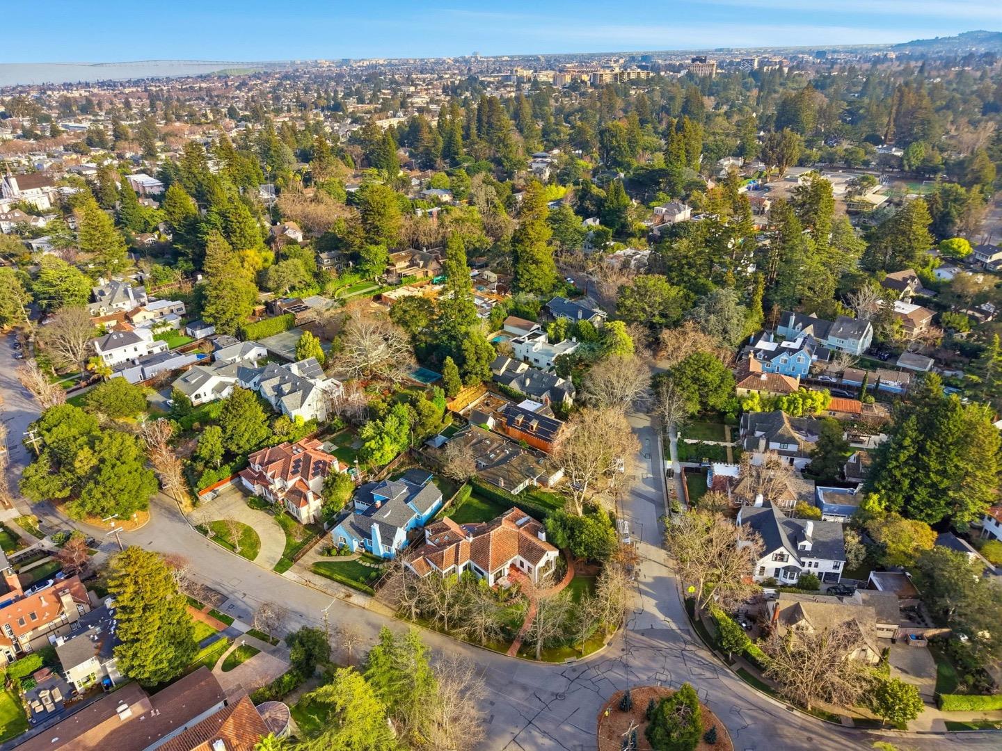 Detail Gallery Image 60 of 65 For 195 Warren Rd, San Mateo,  CA 94401 - 3 Beds | 2/1 Baths
