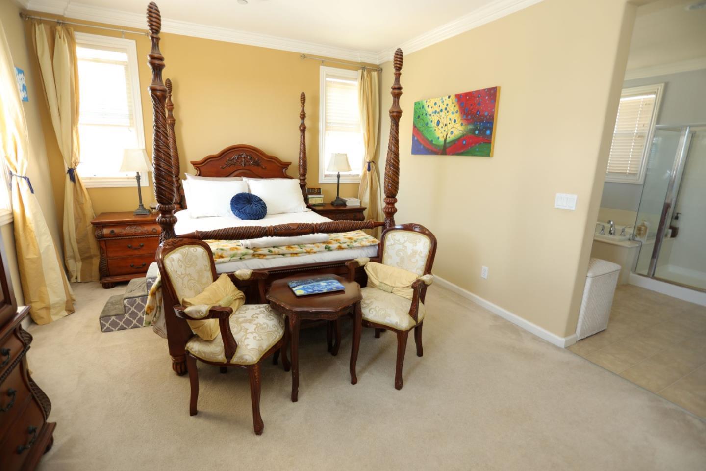 Detail Gallery Image 13 of 28 For 726 Tennyson Dr, Gilroy,  CA 95020 - 3 Beds | 2/1 Baths