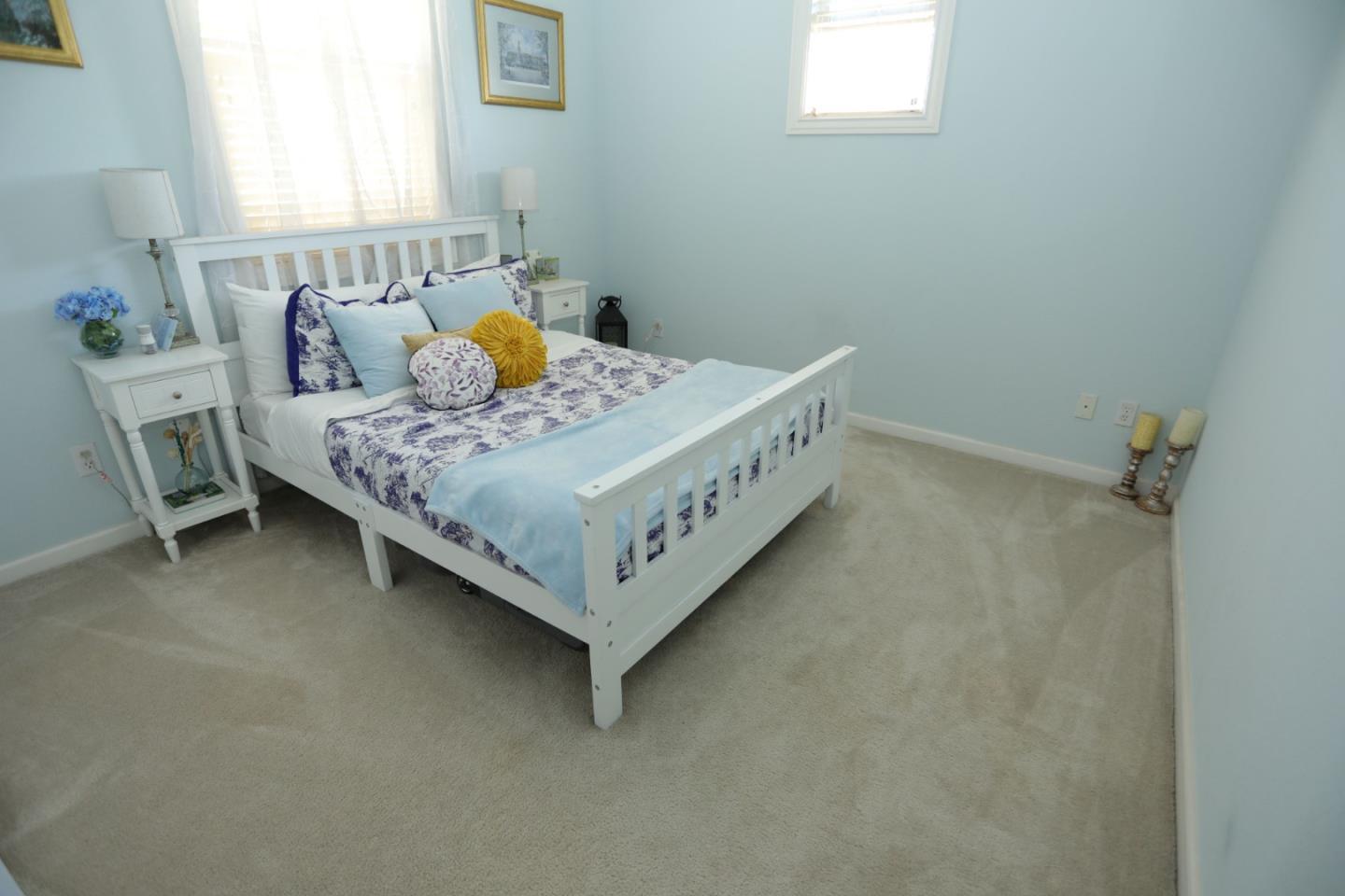 Detail Gallery Image 16 of 28 For 726 Tennyson Dr, Gilroy,  CA 95020 - 3 Beds | 2/1 Baths