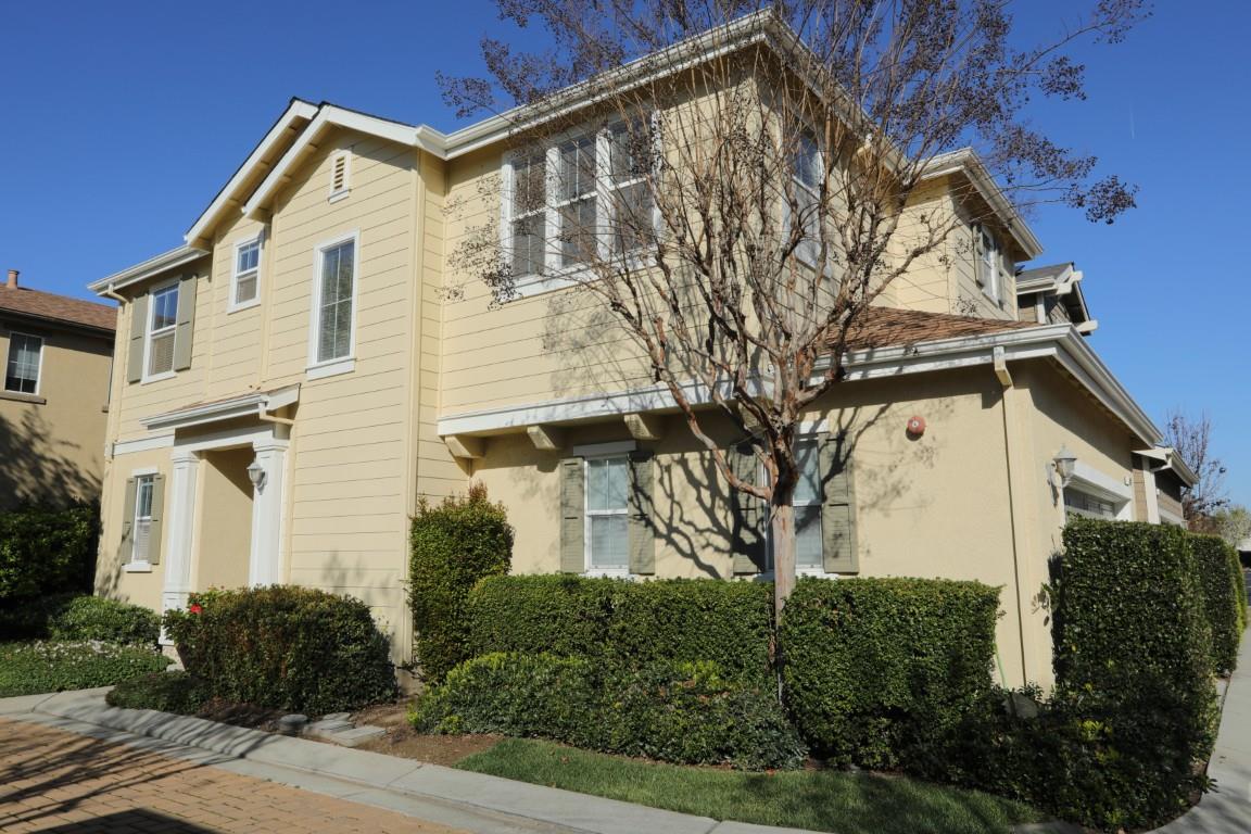 Detail Gallery Image 26 of 28 For 726 Tennyson Dr, Gilroy,  CA 95020 - 3 Beds | 2/1 Baths