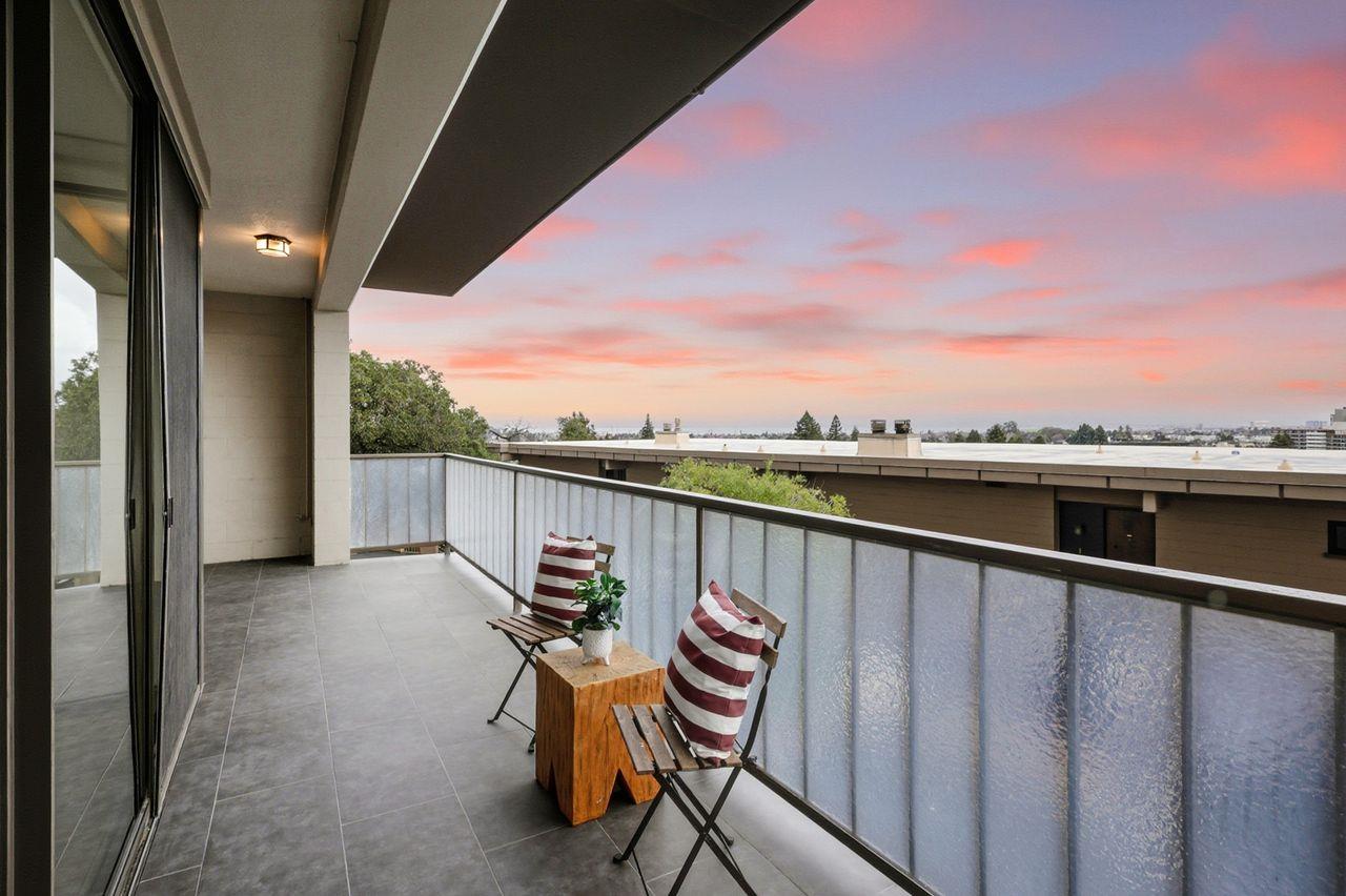 Detail Gallery Image 19 of 39 For 50 Mounds Rd #108,  San Mateo,  CA 94402 - 2 Beds | 2 Baths