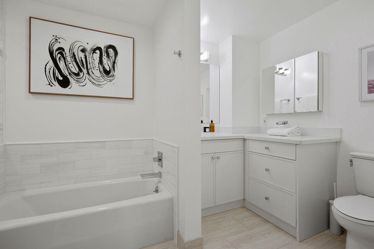 Detail Gallery Image 26 of 39 For 50 Mounds Rd #108,  San Mateo,  CA 94402 - 2 Beds | 2 Baths