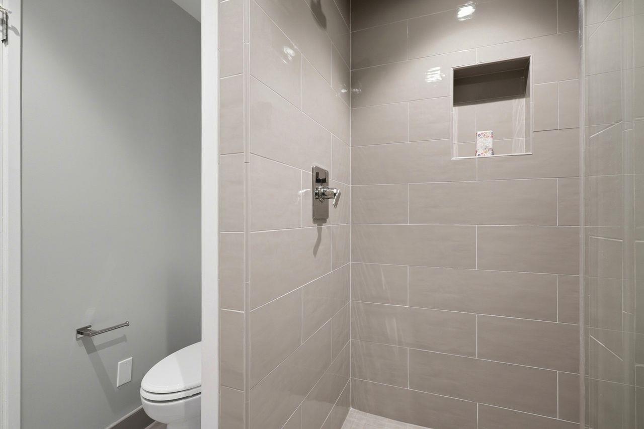 Detail Gallery Image 31 of 39 For 50 Mounds Rd #108,  San Mateo,  CA 94402 - 2 Beds | 2 Baths