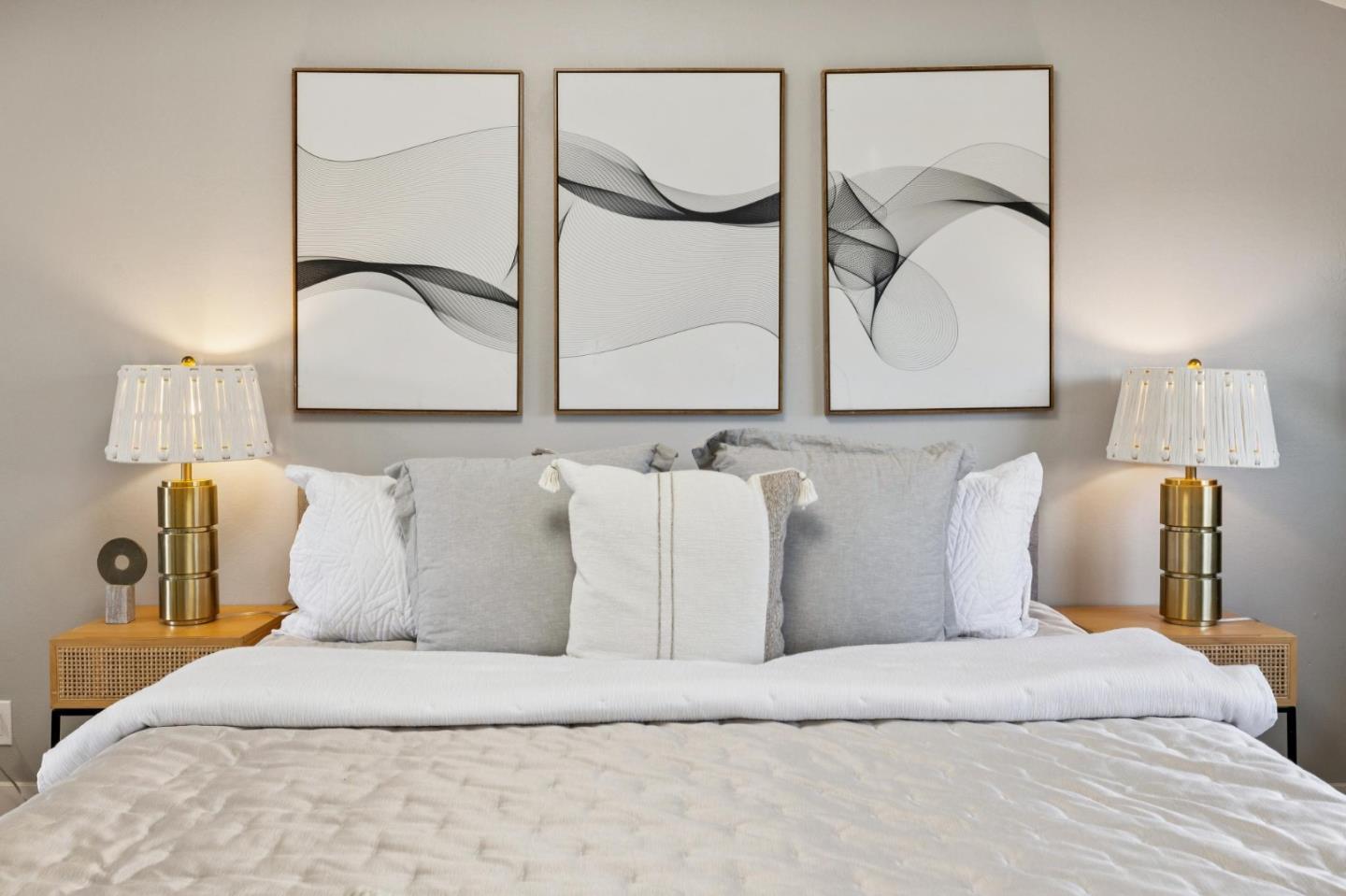 Detail Gallery Image 26 of 45 For 691 Faraone Dr, San Jose,  CA 95136 - 5 Beds | 3 Baths