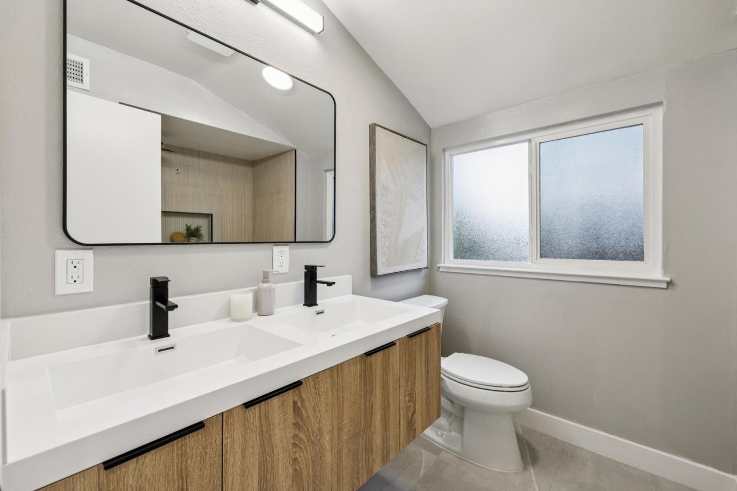 Detail Gallery Image 39 of 45 For 691 Faraone Dr, San Jose,  CA 95136 - 5 Beds | 3 Baths