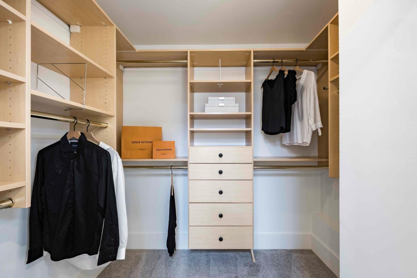 Detail Gallery Image 19 of 22 For 1701 Stone Pine Ln, Menlo Park,  CA 94025 - 2 Beds | 2/1 Baths