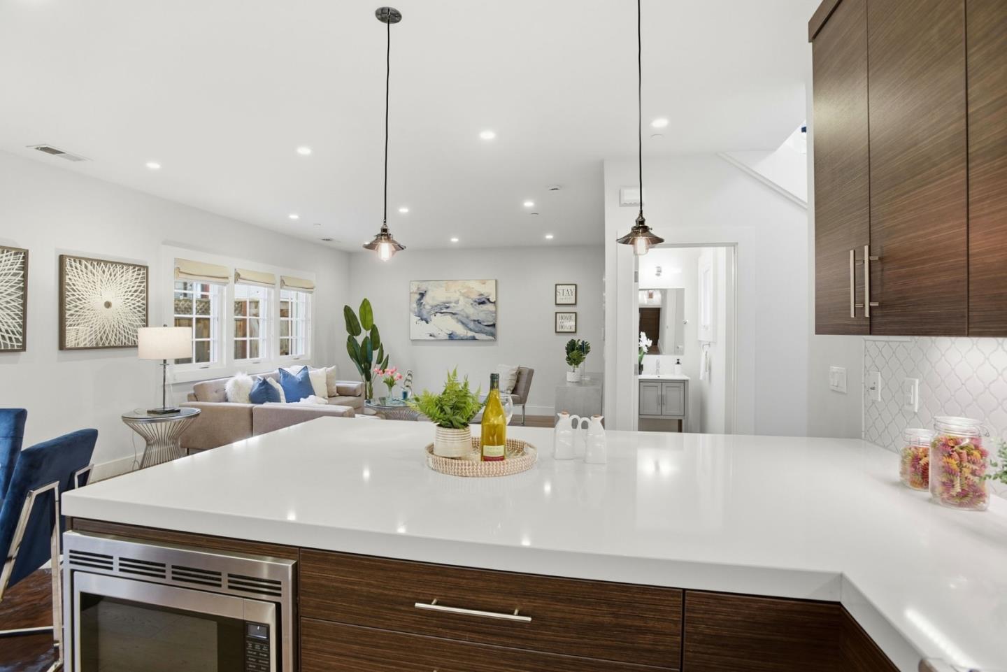 Detail Gallery Image 14 of 39 For 701 2nd Ave #2,  San Mateo,  CA 94401 - 2 Beds | 2/1 Baths